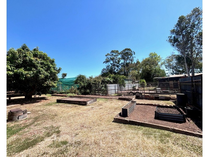 25-27 Wattle Street, Walkamin QLD 4872