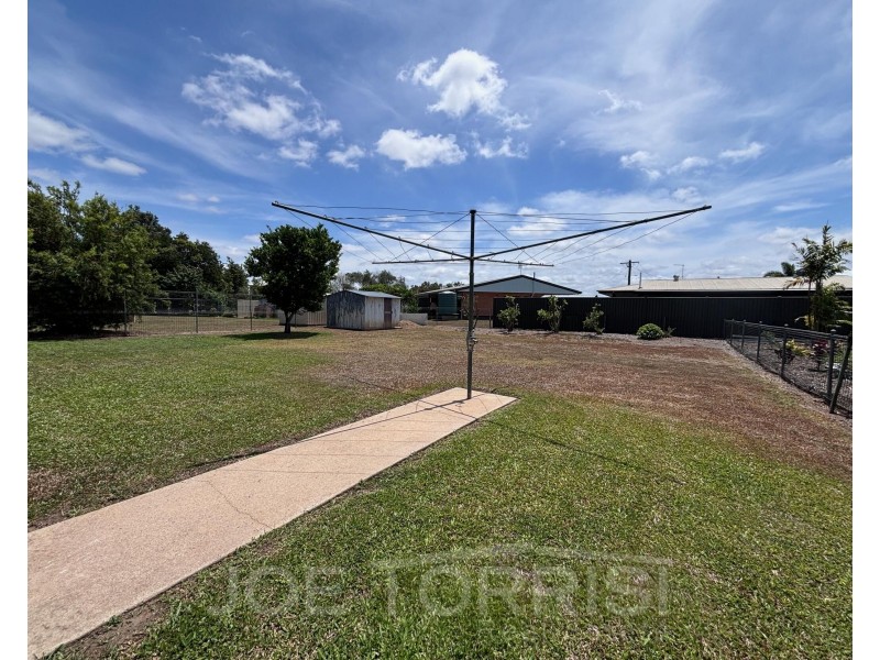 14 Hastings Drive, Mareeba QLD 4880