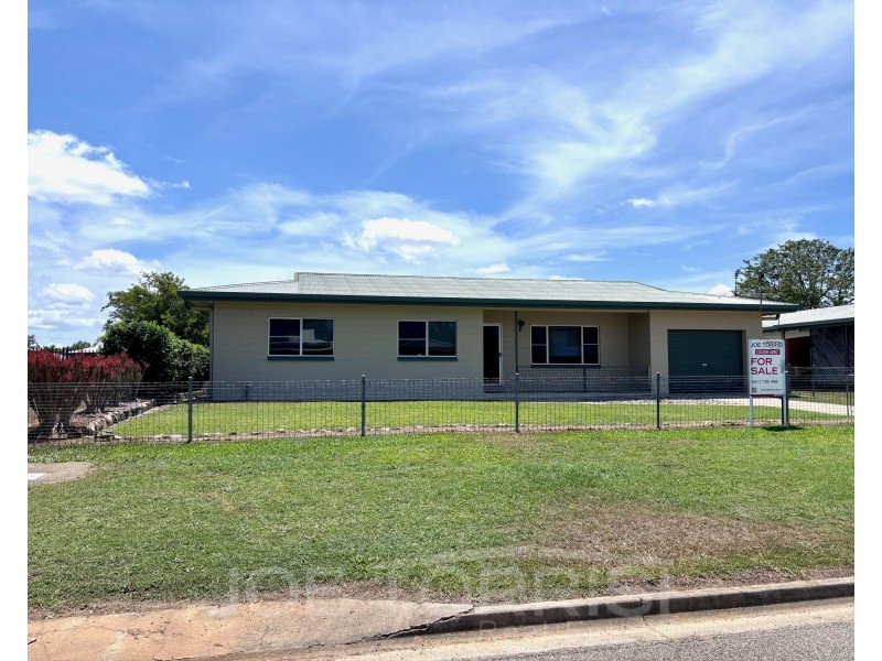 14 Hastings Drive, Mareeba QLD 4880
