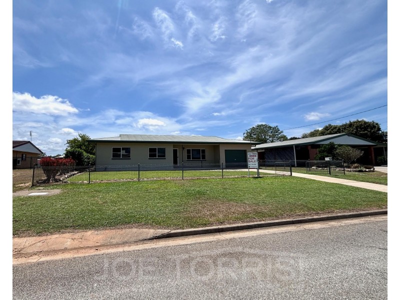 14 Hastings Drive, Mareeba QLD 4880