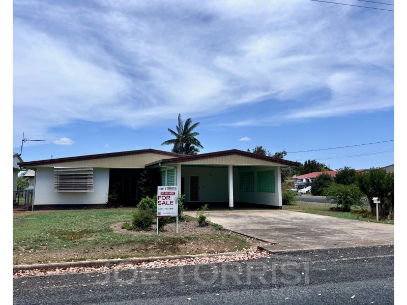 7 Bailey Street, Mareeba QLD 4880