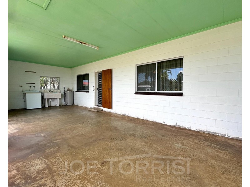 7 Bailey Street, Mareeba QLD 4880