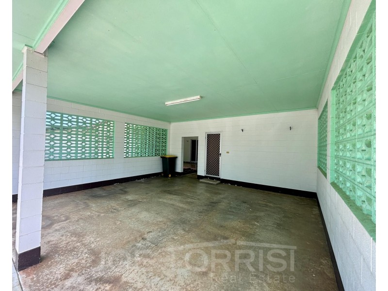 7 Bailey Street, Mareeba QLD 4880