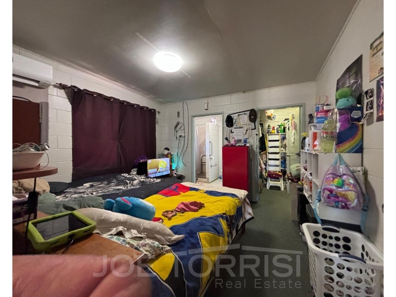 10 Hales Street, Mareeba QLD 4880