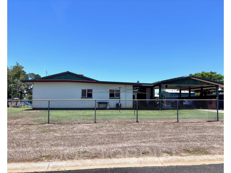 10 Hales Street, Mareeba QLD 4880