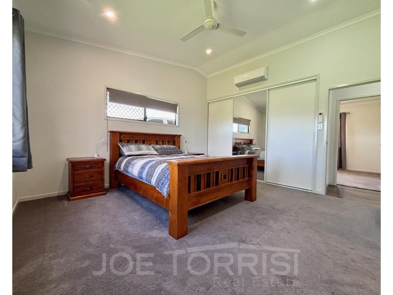 104 Macadamia Street, Mareeba QLD 4880