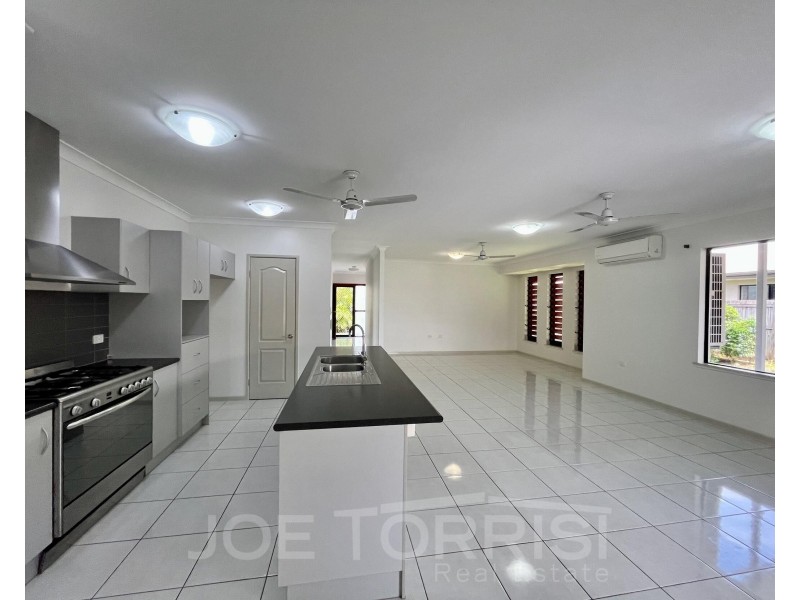 9 Jacana Close, Mareeba QLD 4880