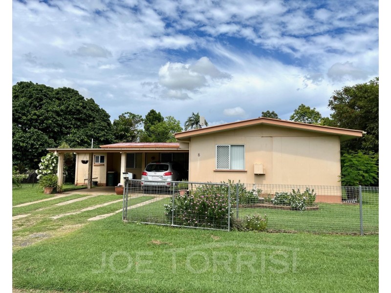 8 Beames Street, Mareeba QLD 4880