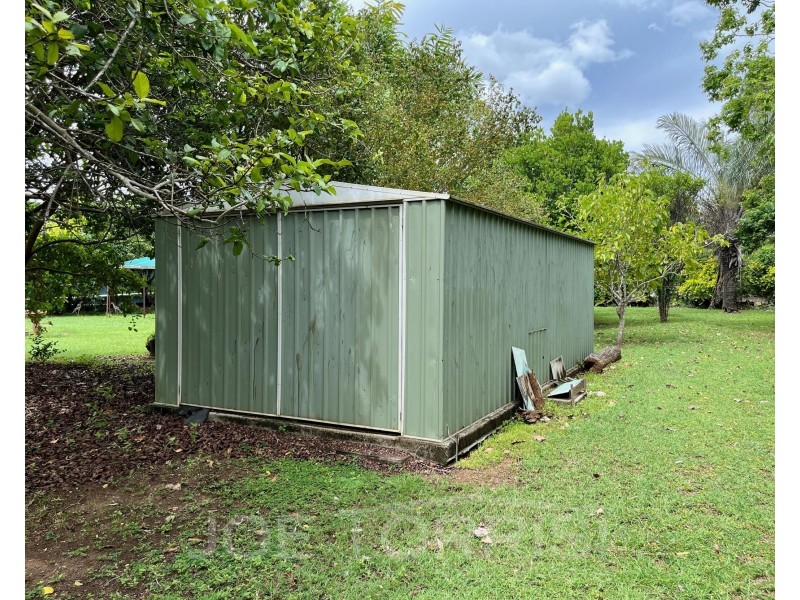 8 Beames Street, Mareeba QLD 4880