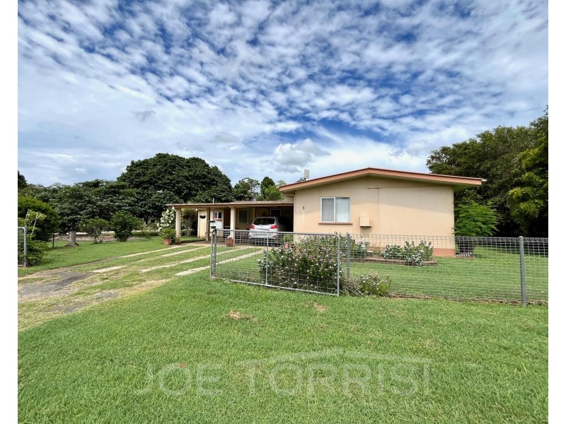 8 Beames Street, Mareeba QLD 4880