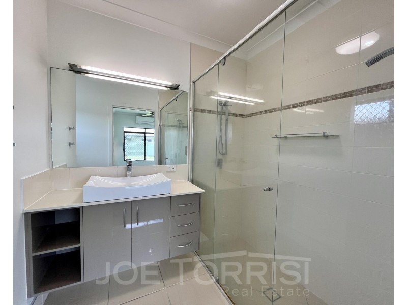 31 Amaroo Drive, Mareeba QLD 4880