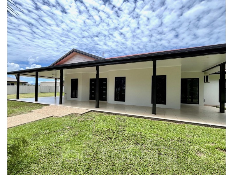 31 Amaroo Drive, Mareeba QLD 4880