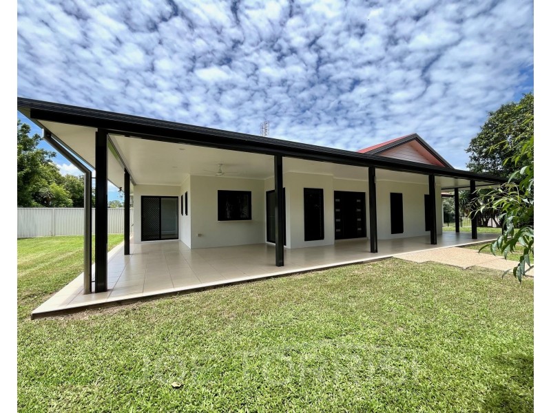 31 Amaroo Drive, Mareeba QLD 4880