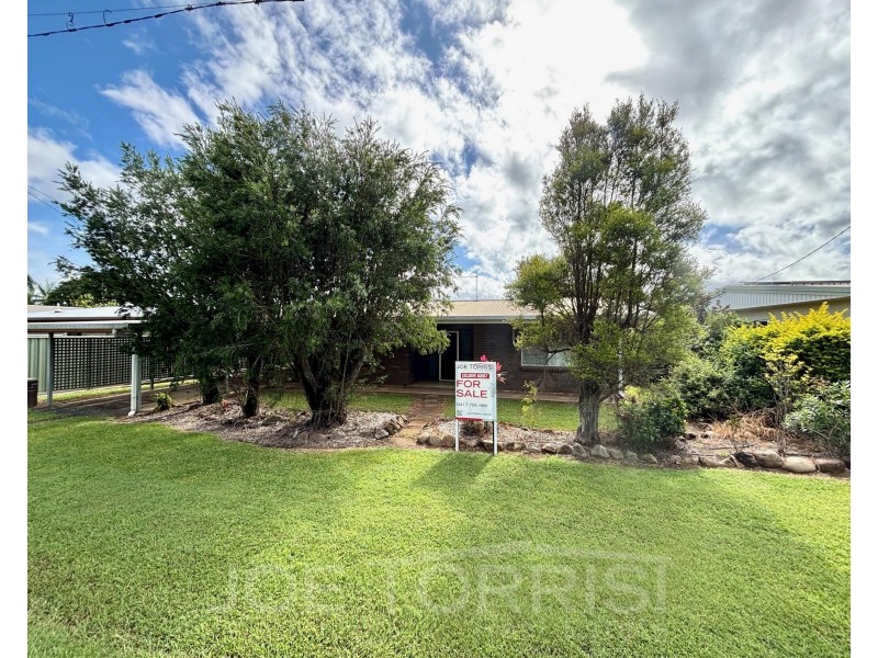42 Martin Avenue, Mareeba QLD 4880