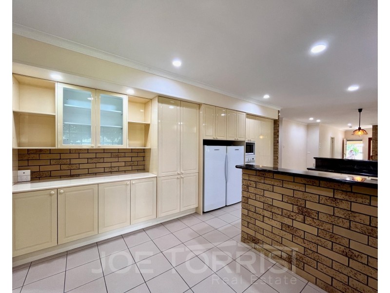 59 Coolamon Close, Mareeba QLD 4880