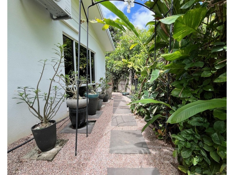 21 Yarrabee Close, Mareeba QLD 4880