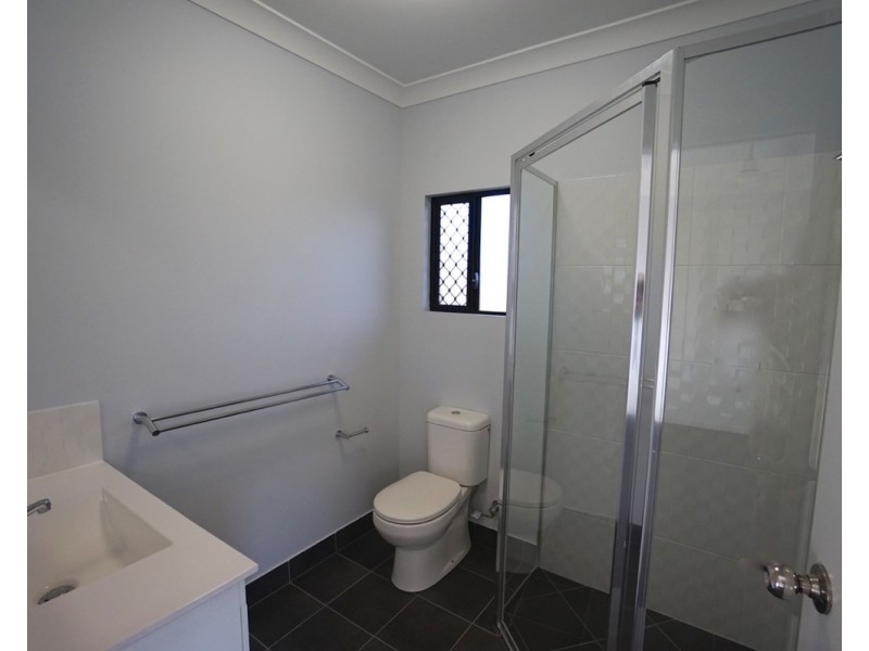 7 Sunbird Parade, Mareeba QLD 4880