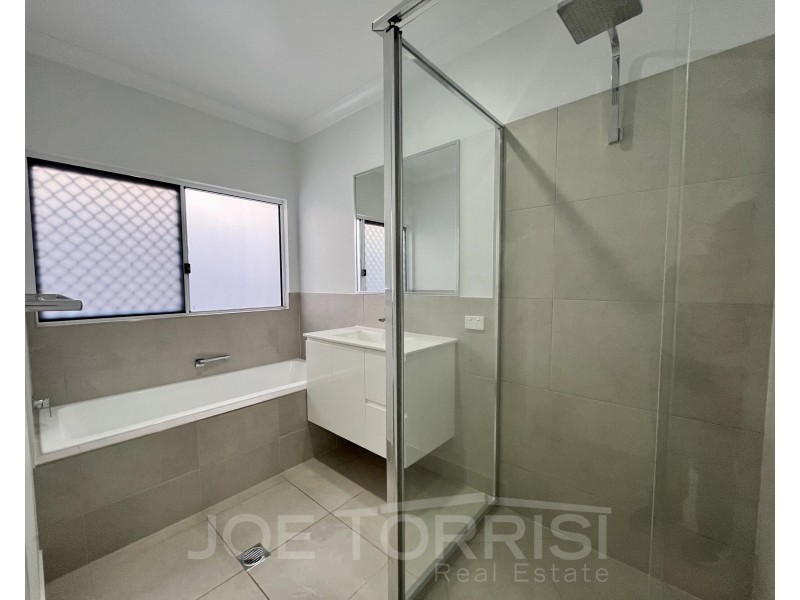 6 Pietro Court, Mareeba QLD 4880
