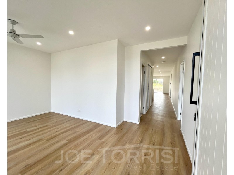 28 Jacana Close, Mareeba QLD 4880