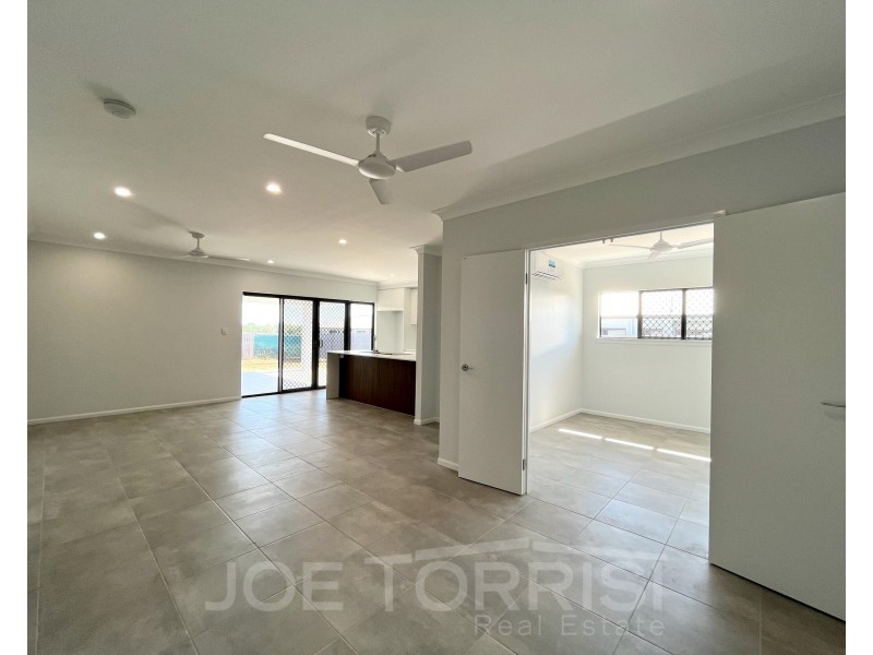 28 Seary Road, Mareeba QLD 4880