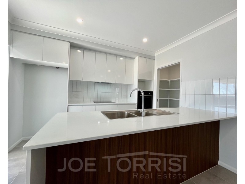 28 Seary Road, Mareeba QLD 4880