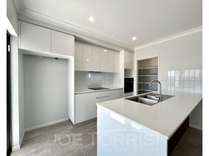 28 Seary Road, Mareeba QLD 4880