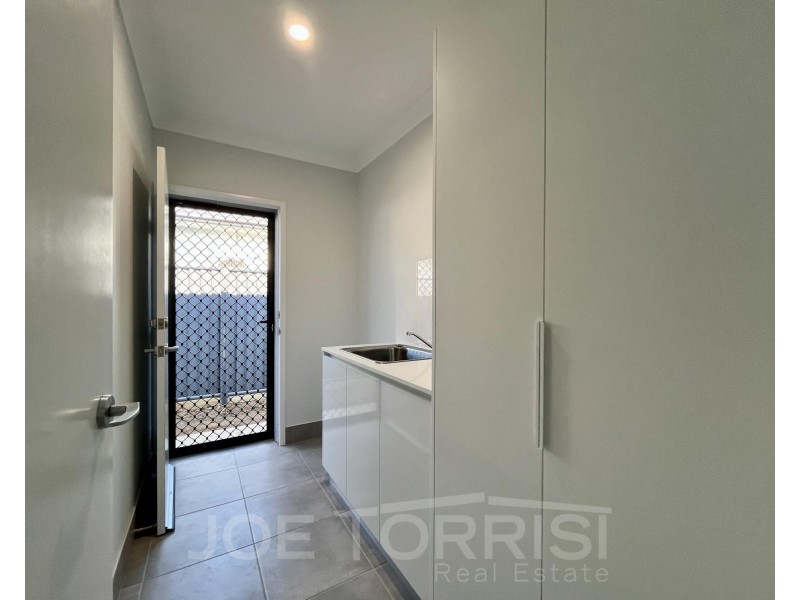 28 Seary Road, Mareeba QLD 4880