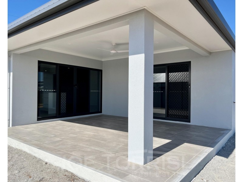 28 Seary Road, Mareeba QLD 4880