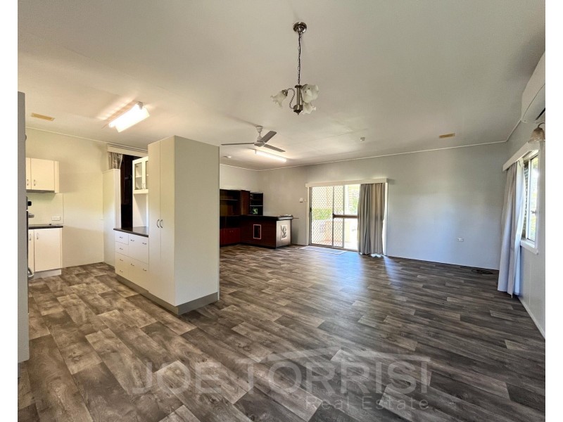 3-5 Molloy Street, Mareeba QLD 4880