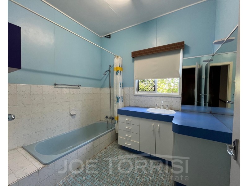3-5 Molloy Street, Mareeba QLD 4880