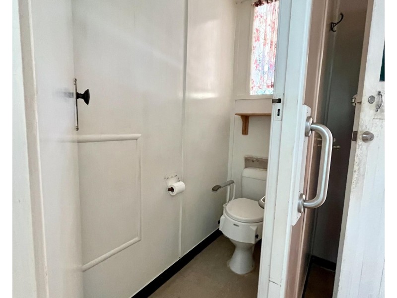 152 Constance Street, Mareeba QLD 4880