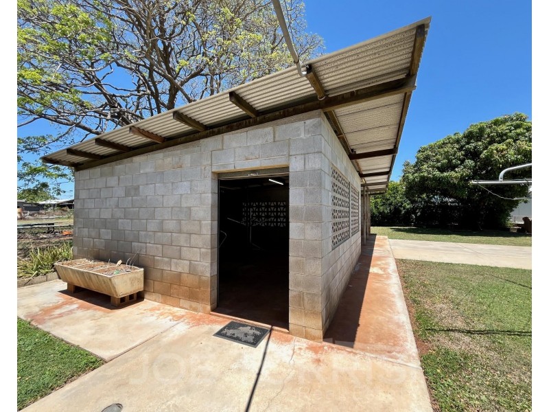152 Constance Street, Mareeba QLD 4880