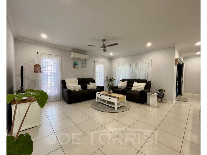 17 Sunbird Parade, Mareeba QLD 4880