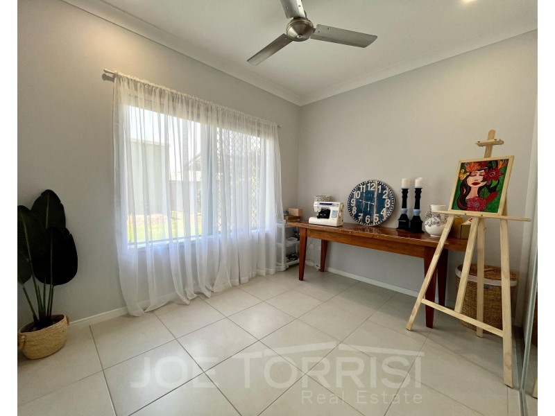 17 Sunbird Parade, Mareeba QLD 4880