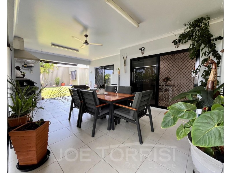 17 Sunbird Parade, Mareeba QLD 4880