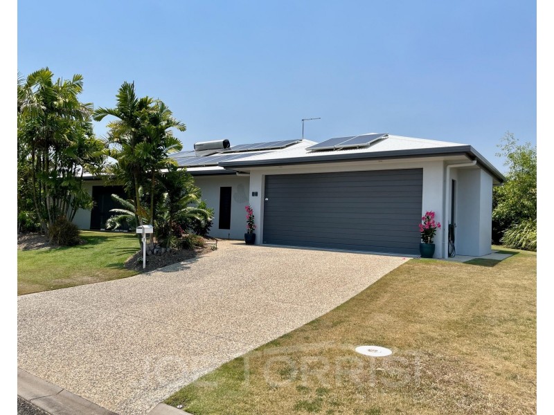 17 Sunbird Parade, Mareeba QLD 4880
