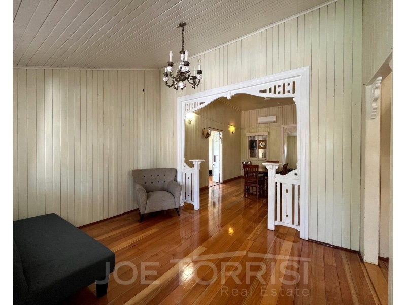 119 Walsh Street, Mareeba QLD 4880