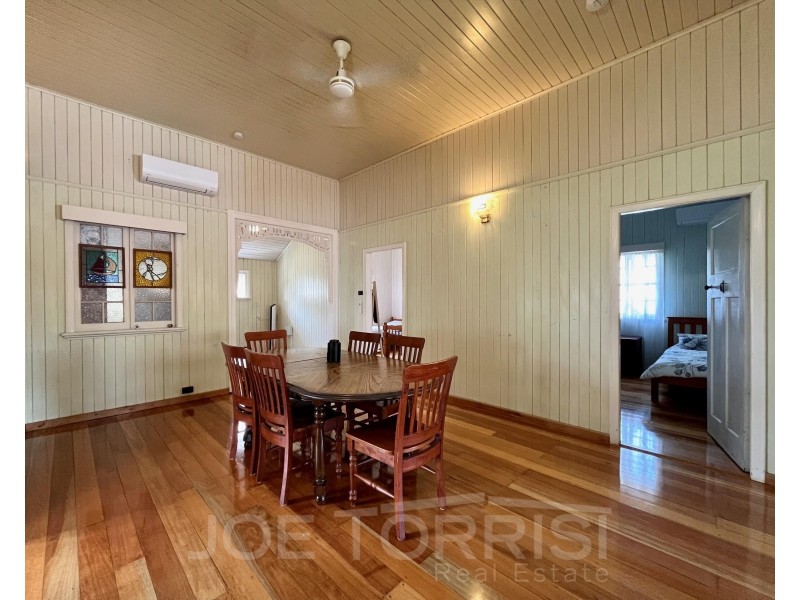 119 Walsh Street, Mareeba QLD 4880