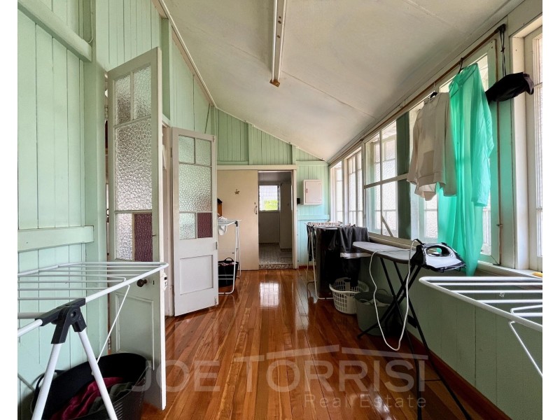 119 Walsh Street, Mareeba QLD 4880