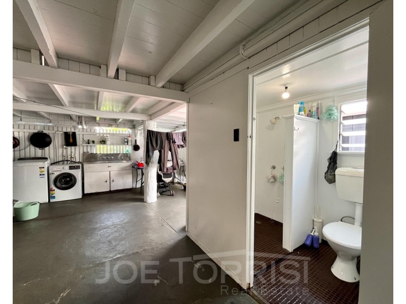 119 Walsh Street, Mareeba QLD 4880
