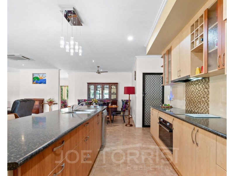 48 Emerald End Road, Mareeba QLD 4880