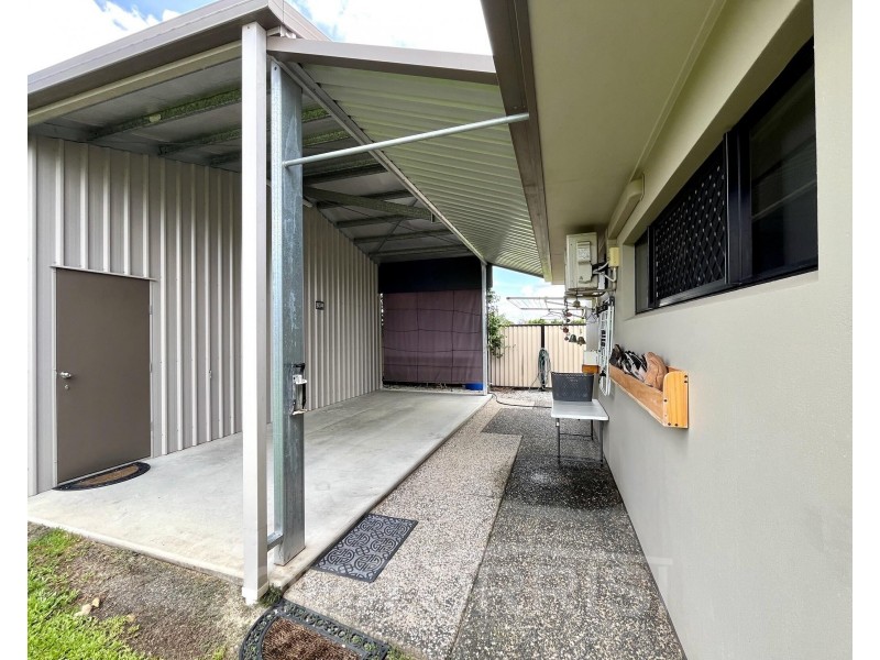 21 Mirrabook Avenue, Mareeba QLD 4880