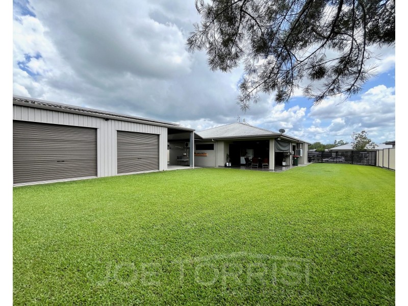 21 Mirrabook Avenue, Mareeba QLD 4880