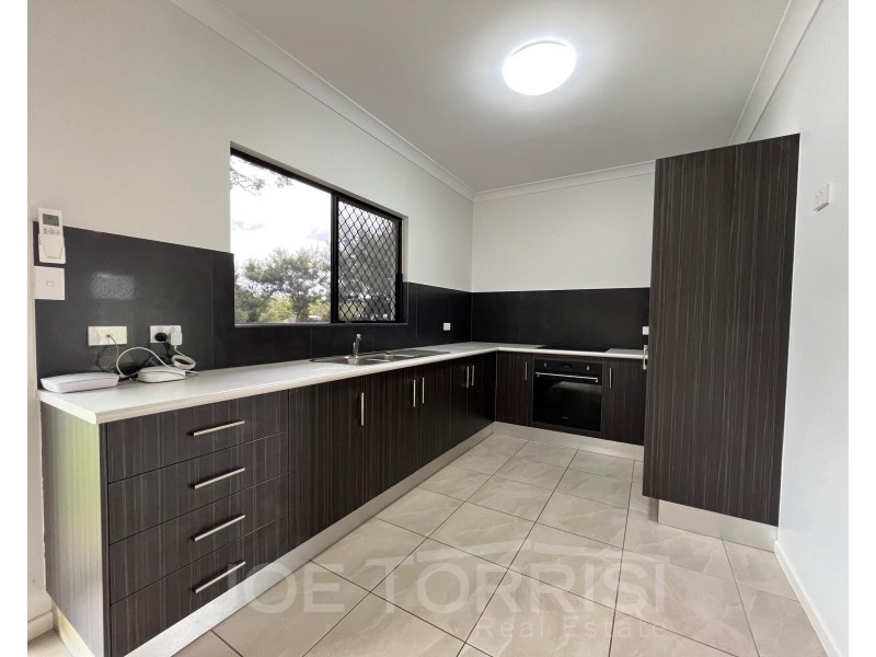 9 Summer Street, Mareeba QLD 4880