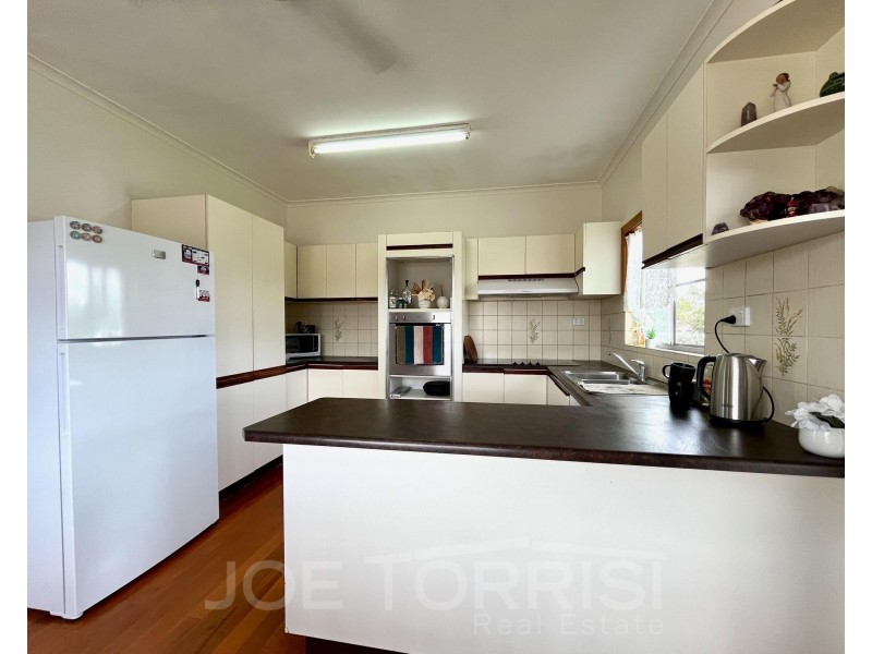 28 Hastings Drive, Mareeba QLD 4880