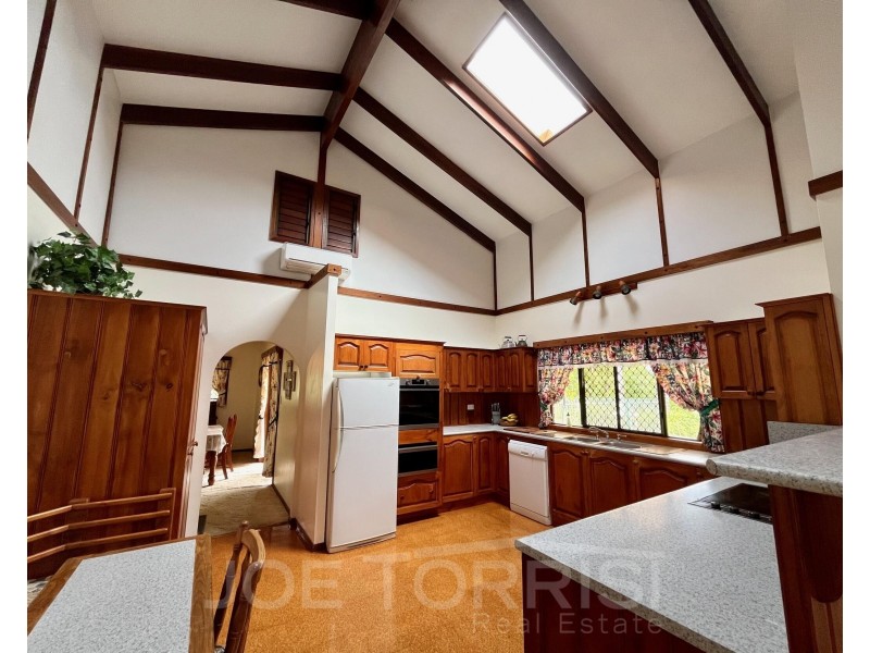 24 Owens Street, Mareeba QLD 4880