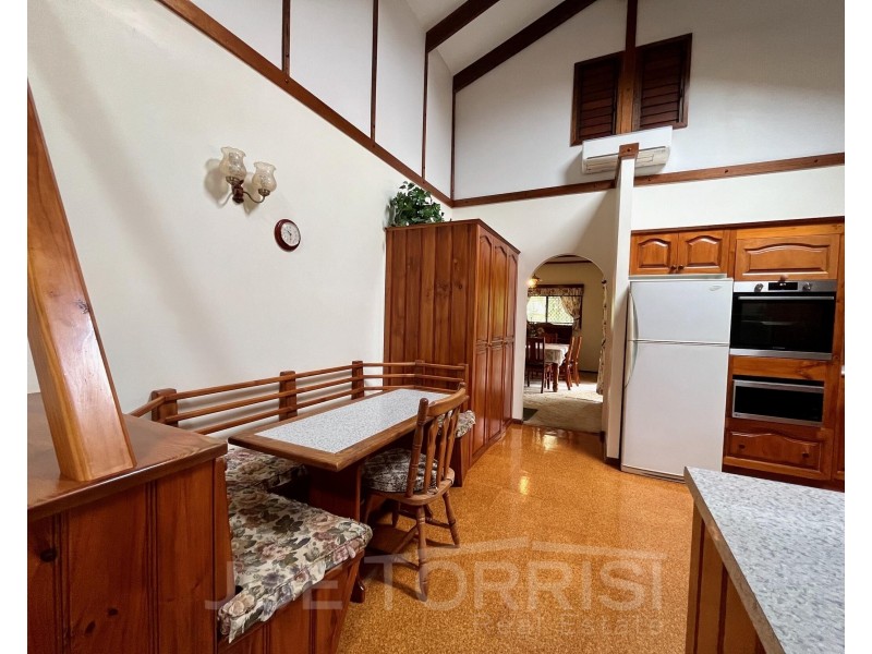 24 Owens Street, Mareeba QLD 4880