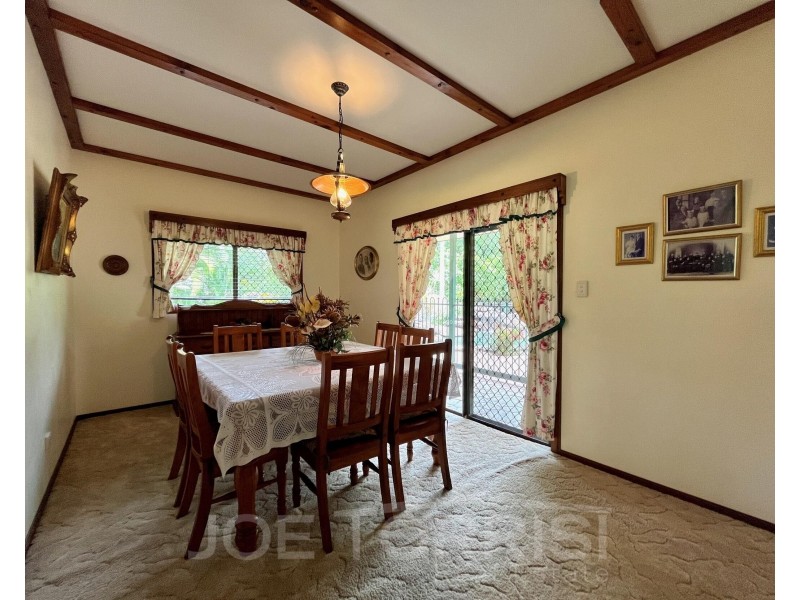 24 Owens Street, Mareeba QLD 4880