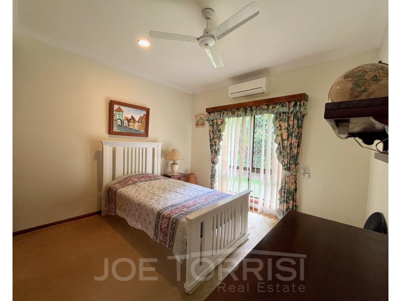 24 Owens Street, Mareeba QLD 4880