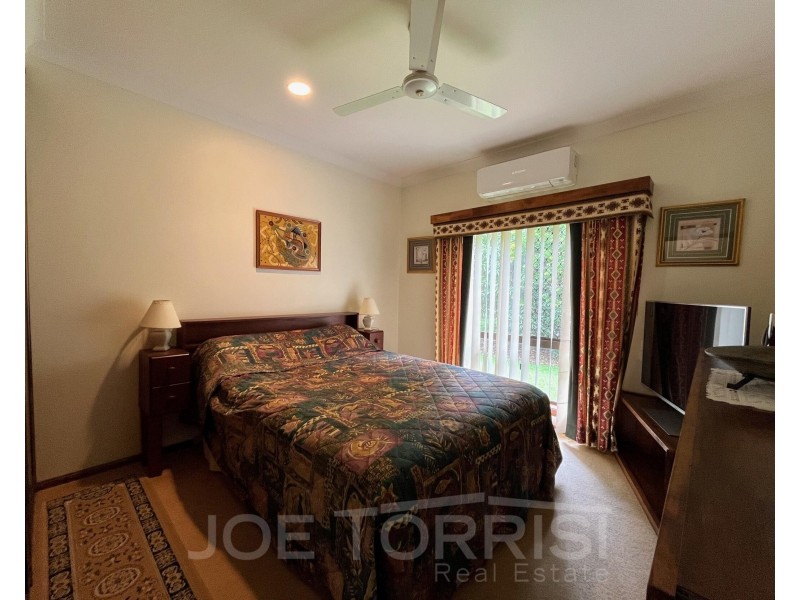 24 Owens Street, Mareeba QLD 4880